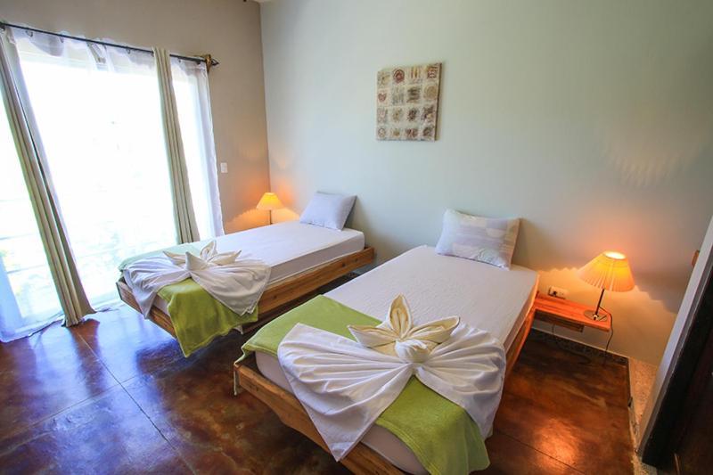Funny Wave Guest House Cabuya  Luaran gambar