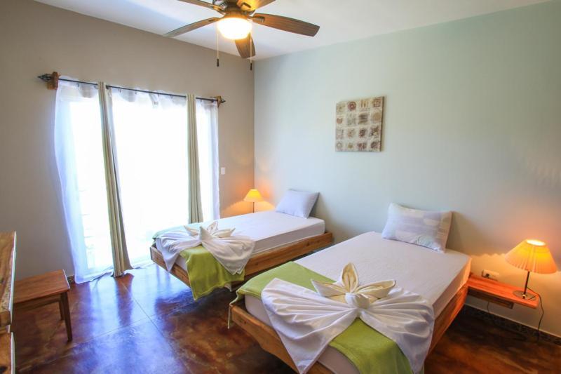 Funny Wave Guest House Cabuya  Luaran gambar