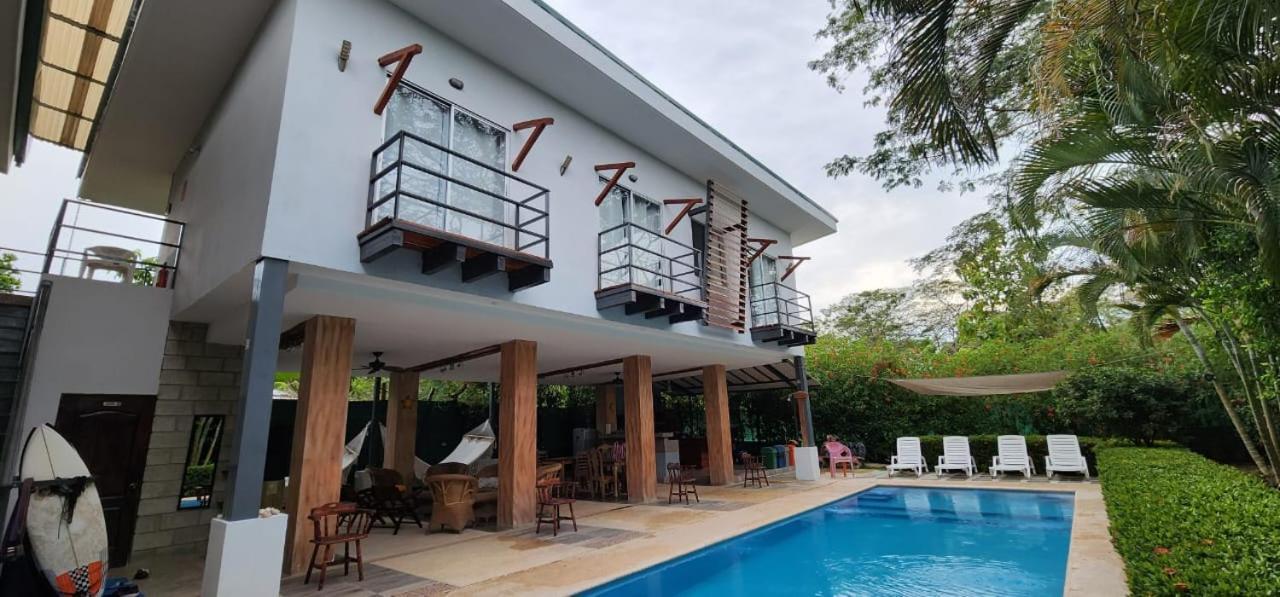 Funny Wave Guest House Cabuya  Luaran gambar